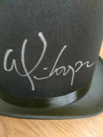 ALICE COOPER HAND SIGNED TOP HAT HOLLYWOOD VAMPIRES ROCK & ROLL WITH EXACT PROOF Cover