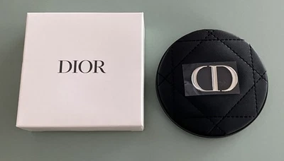 Dior выстеганный логотип двусторонний карман зеркало - новый в коробке! - Изображение 1 из 2