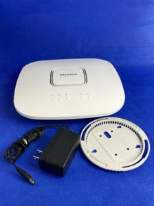 NETGEAR Cloud Managed Wireless Access Point (WAX625PA) - Photo 1/7