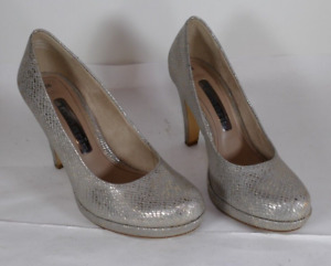 Tamaris Leather Silver metallic High Heels Pumps Shoes size 5 UK 38 EU