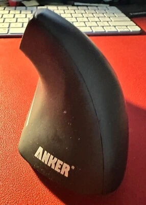 Anker 2.4G Wireless Vertical Ergonomic Optical Mouse 1600 DPI 5 Buttons BLACK - Image 1 of 2