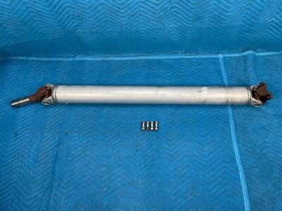 Hélice de eje de transmisión trasero Nissan Armada AWD con pernos 110 k 2007-2015 OEM Foto 1 de 4