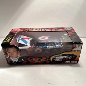 Racing Champions MARK MARTIN #6 Signature Series 1/24 Diecast Valvoline Nascar - Picture 1 of 4