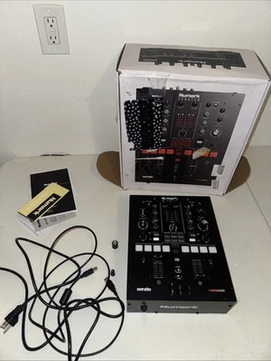 Numark Scratch 24 bits 2 canales DJ mezclador - negro LEER Foto 1 de 4