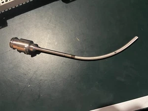 Intuitive Surgical 428061-03 Da Vinci 5 X 300mm Curved Arm 1 Cannula Laparoscopy - Picture 1 of 6