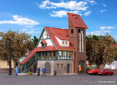 Vollmer Z 49550 - Feuerwache, Maße   Bausatz Neuware Messepreis - Bild 1 von 4