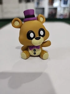 Fredbear Peluche Gamestop Exclusivo 1/24 FNAF Hermana Ubicación Misterio Mini - Imagen 1 de 6