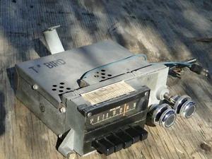 1969 Thunderbird T-Bird Philco AM Push Button Radio C9SA-18806 GENUINE ORIGINAL - Imagen 1 de 12