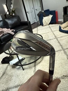 TaylorMade Stealth Single 6 Iron Steel Regular Flex RIGHT HANDED - Picture 1 of 5