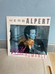 HERB ALBERT .WILD ROMANCE .LP vinyl 1985 .ORIGINAL A&M RECORD.(M) sealed.Promo - Bild 1 von 2