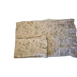 Ralph Lauren BELMONT OAKS Floral Ruffled STANDARD Pillowcases Italy, Set Of 2 - Picture 1 of 4