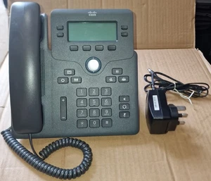 Cisco CP-6861-3PW-K9 VOIP Business Office Multifunction IP Phone Telephone - Afbeelding 1 van 2