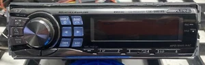 Alpine CDE-9881RB SintoCD / MP3 / WMA / AAC Colorazione rosso/blu 4x50W - Foto 1 di 5