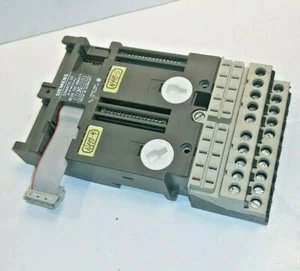 Siemens S5 Bus Module 6ES5 700-8MA11 - Picture 1 of 3