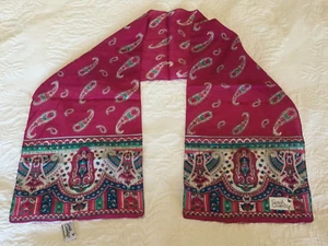 Vintage Sarah Coventry Red Purple Green Paisley 9.75"×53" Italy Poly Scarf I13 - Picture 1 of 6