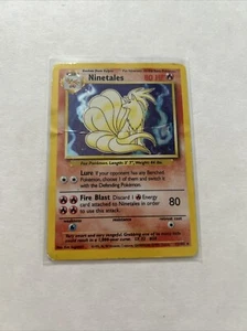 Pokémon TCG Ninetales Base Set 12/102 Holo Unlimited Holo Rare - Bild 1 von 2