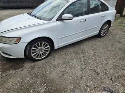 Passenger Fender 5 Cylinder Fits 04-11 VOLVO 40 SERIES 449432 Foto 1 de 4