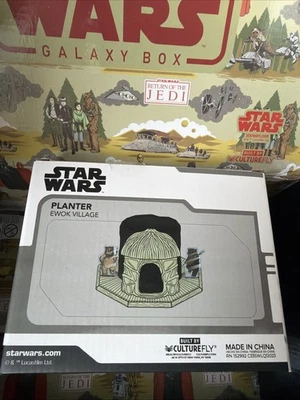 Plantador Star Wars Ewok Village de Culturefly Return of the Jedi Plant Disney  Foto 1 de 4