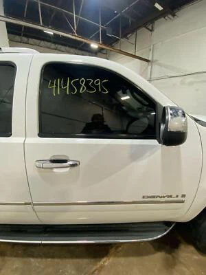 (SOLO RECOGIDA LOCAL) 07 08 09 10 11 GMC YUKON puerta delantera pasajero Foto 1 de 4