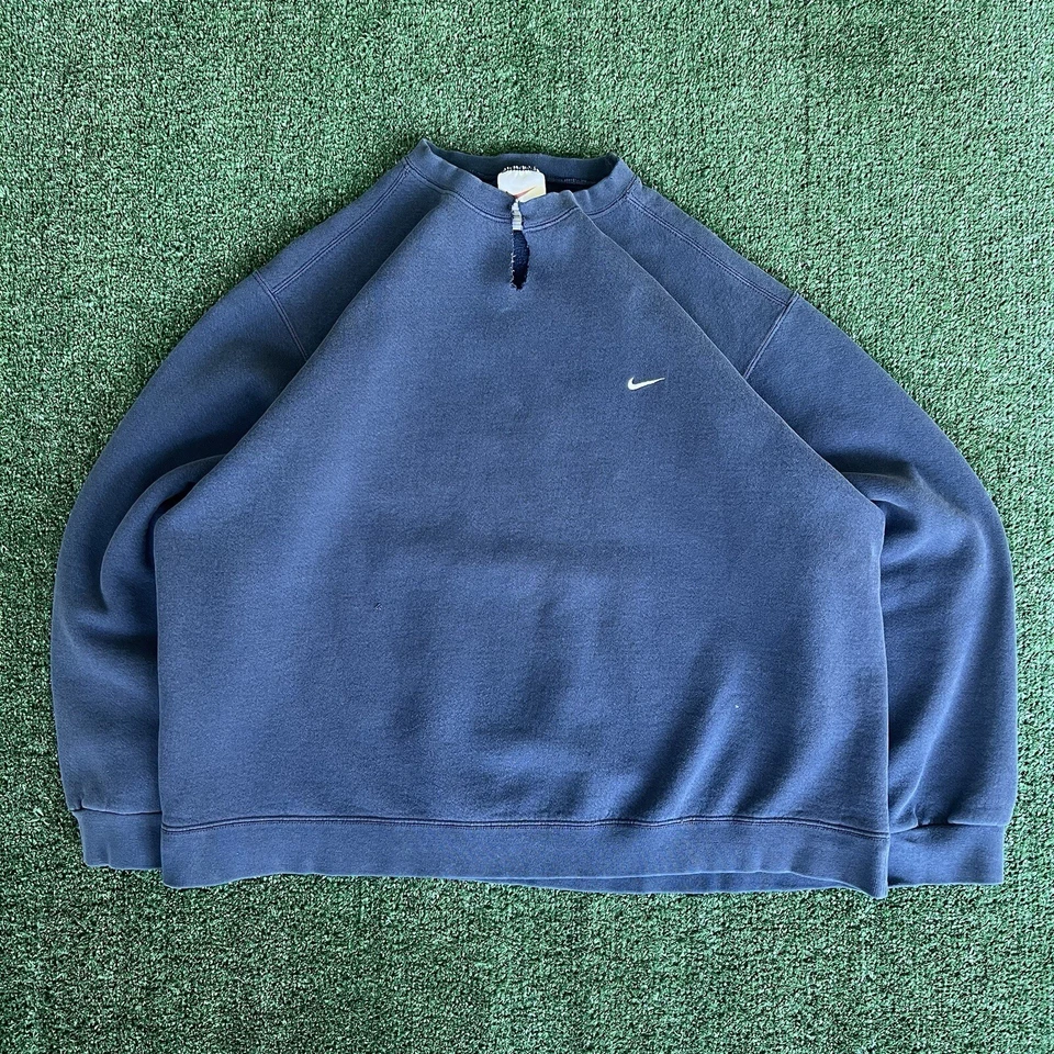 Sudadera de Colección Años 90 Nike Etiqueta Blanca Desteñida Azul Marino Distress Cuadrada Cuello Redondo XL Foto 1 de 4