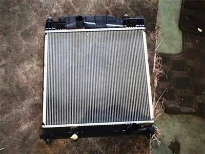 TOYOTA IQ 2012 DBA-NGJ10 Radiator 1640040220 [Used] [PA02064936] - Image 1 of 2