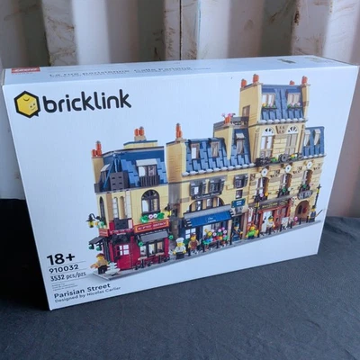 LEGO Bricklink Parisian Street 910032 New & Sealed - Image 1 of 2