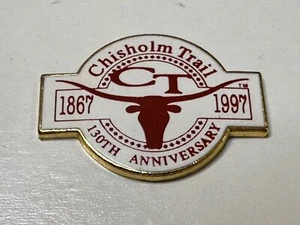 Vintage 1867 2007 Chisholm Trail 130th Anniversary Cattle Drive Texas Lapel Pin - Picture 1 of 2