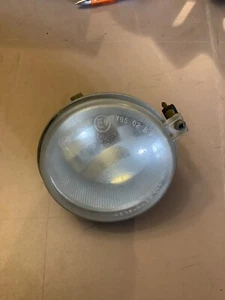 Faro antiniebla Chrysler Dodge Jeep A045048 - Imagen 1 de 7