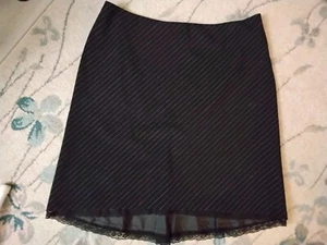 Apostrophe Black White Pin Stripe Pencil Skirt Lined Lace Hem Back Pleat Size 16 - Picture 1 of 10
