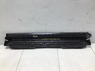 SOPORTE RADIADOR SUPERIOR MOTOR DELANTERO BMW 535XI 2008 2010 SOPORTE FÁBRICA Foto 1 de 4