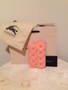 NWT BURBERRY PRORSUM $365 PALE PINK LEATHER RUBBER SLEEVE CASE  IPHONE 5/5S
