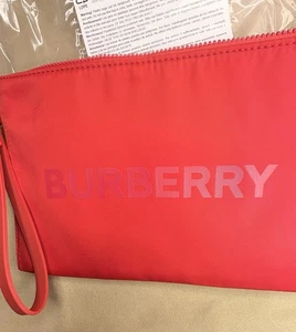 Burberry Gift With Purchase Makeup Bag - Picture 1 of 4