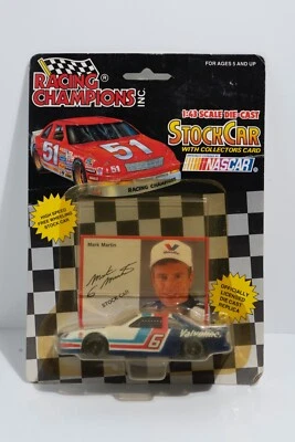 1991 Mark Martin #6 Racing Champions 1:43 Die-Cast Valvoline NASCAR Race Car - Image 1 of 4