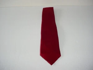 Joseph and Feiss Red Silk Neck Tie 58 x 3 inches - Picture 1 of 2