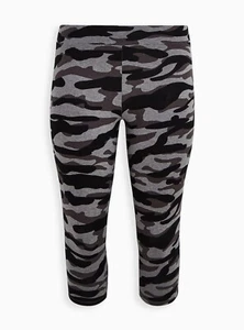 Torrid Pedal Pusher Signature Waist Premium Legging Camo Gray 2 2X 18 20 #H90296 - Picture 1 of 3