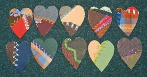 10 PRIMITIVE ANTIKE VINTAGE SCHNEIDER CRAZY QUILT FETTE HERZEN! Crafts CQ23-04 - Bild 1 von 1