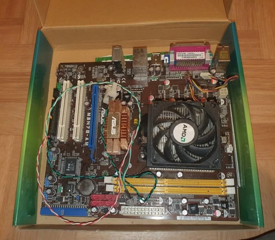 ASUS M3N78-AM Carte Mère Avec CPU AMD Sempron, Guide Utilisation Socket AM 2 - Photo 1/4