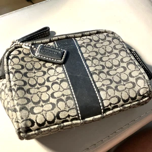 COACH Signature Mini C Black Canvas Leather Makeup/Jewelry Travel - Picture 1 of 8