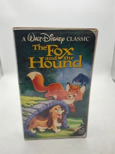 A Walt Disney Classic-The Fox And The Hound (VHS, 1994) BLACK DIAMOND VERSION - Picture 1 of 3