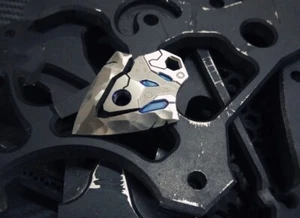 Titanium EDC arrow tip head flint stone bunch necklace ornament fell pendant UL - Picture 1 of 1