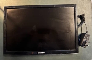 Monitore Hyundai N94W Monitor VGA DVI 19Zoll Widescreen Leicht und Kompakt VESA - Bild 1 von 3