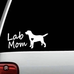 Calcomanía de vinilo para ventana - mamá de laboratorio (puede agregar el nombre del perro), varios colores y tamaños - Imagen 1 de 3