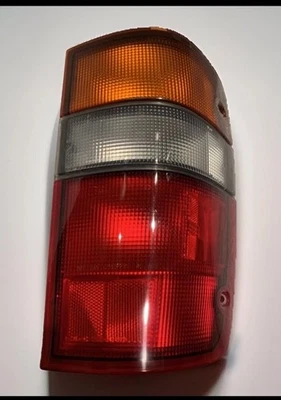 Conjunto de luz trasera derecha pasajero Isuzu Trooper Acura SLX 1992-1997 92-97 Foto 1 de 4