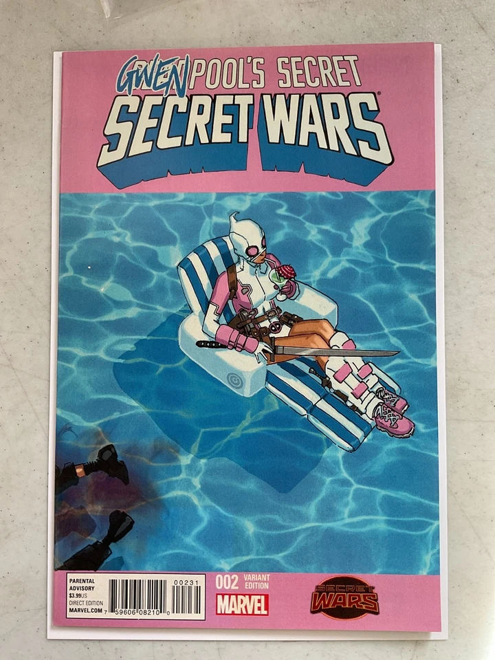 2015 DEADPOOL’S SECRET SECRET WARS #2 BACHALO VARIANT 1ST APPEARANCE GWEN-POOL - Image 1 of 3