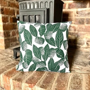 1158. Green pineapple 100% Cotton Cushion Cover Various sizes - Picture 1 of 3