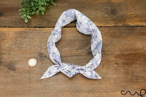 Hecho a mano Algodón Azul Claro Floral Retro Bandana Diadema Cuello Bufanda Regalo AF - Imagen 1 de 11