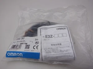 Omron E3Z-T81 Photoelectric Sensor - Picture 1 of 3
