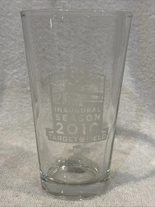 SWEET Minnesota Twins 2010 Target Field Inaugural Season Glass, RARE&MINT! - Picture 1 of 4
