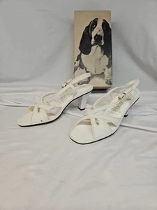 Vintage 1970s Womens White Hush Puppies Strap Heels Sandals Criss Cross Size 7 - Picture 1 of 6