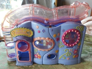 LITTLEST PET SHOPPE LITTLE LOVIN HAUSTIER SPIELHAUS NIEDLICH WOW SELTEN HUNDEWÄSCHE AQUARIUM - Bild 1 von 10